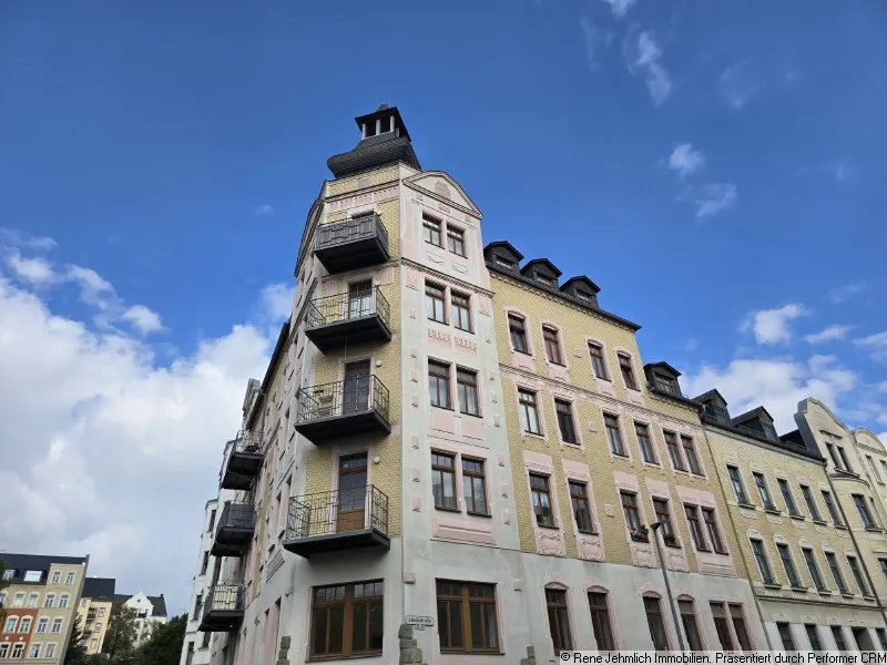 Gem&uuml;tliche 2-Raum-Wohnung mit Einbauk&uuml;che und Lift – Eigennutz oder zum Vermieten