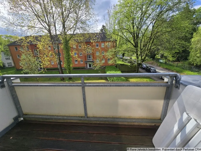 Sch&ouml;ne ruhige 2 Raum Wohnung im 2.OG in Reichenbrand…