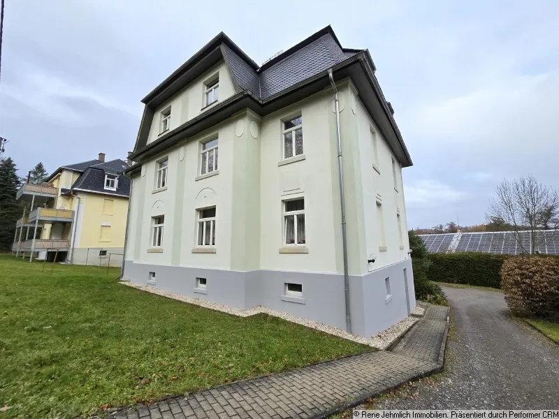 8 gepflegte 2-Raum-Wohnungen, moderne Heizung, ruhige Lage nahe Augustusburg
