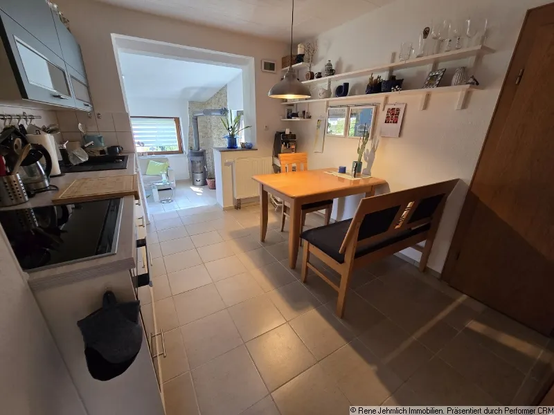 Charmantes EFH in Adelsberg mit 75qm und 3,5 Zimmer, Kamin, Terrasse, Keller, Garage & 460 qm Grundst&uuml;ck