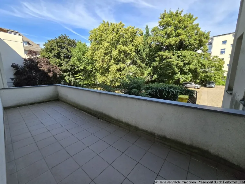Exklusive 3 Raum Wohnung auf dem Ka&szlig;berg + Stellplatz m&ouml;glich