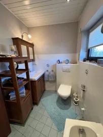 Badezimmer Ansicht 2