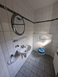 G-WC