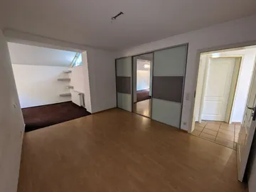 Schlafzimmer mit Ankleide