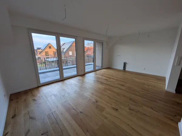 Wohnbereich mit Balkonzugang