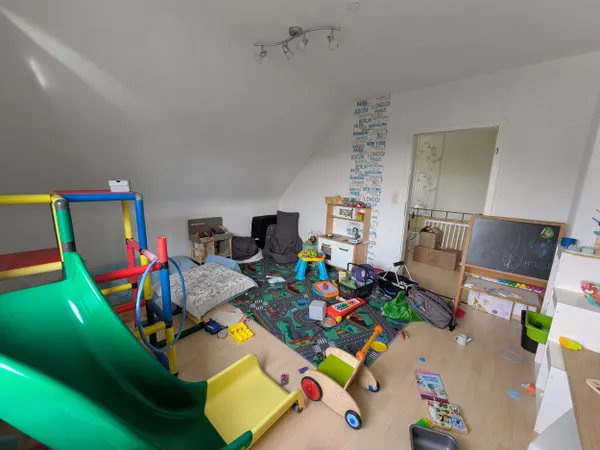 Schlafzimmer 1, Ansicht 2