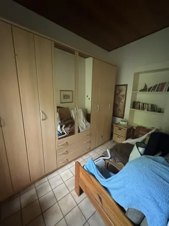 Zimmer neben dem Bad EG
