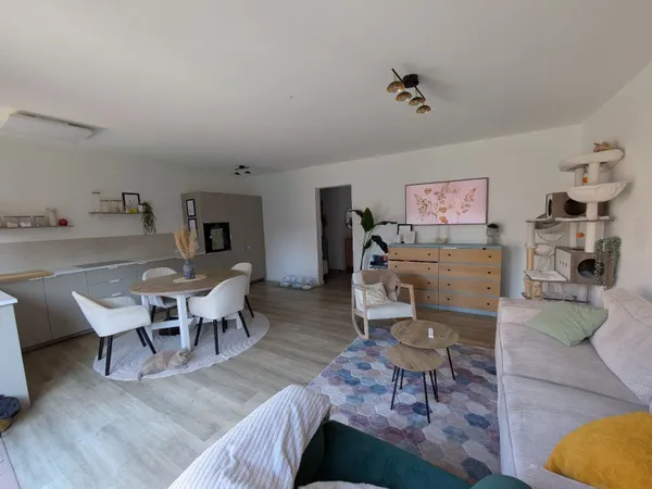 Wohn- Esszimmer, Ansicht 3.jpg