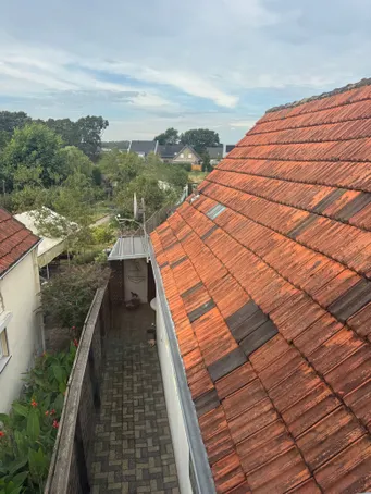 Aussicht Dachfenster.JPG