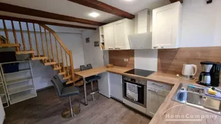 Kleines Haus mit TERRASSE und Stellplatz