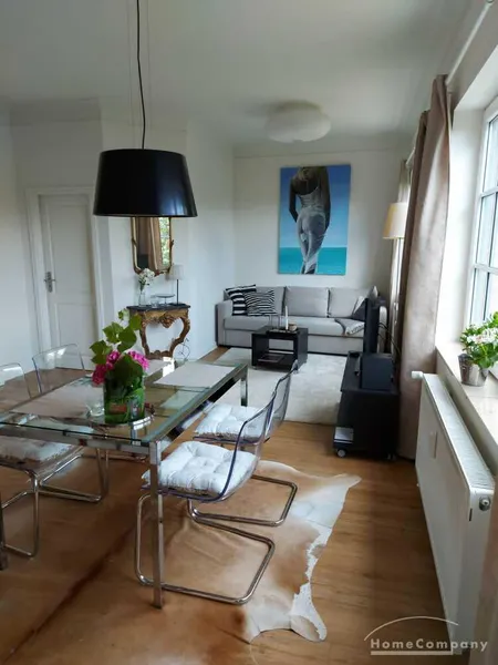 Moderne Wohnung im EG mit Terrasse in einer ehemaligen Schmiede