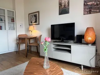 Moderne Wohnung im DG mit Waschmaschine