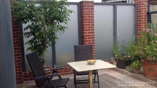 Großzügige Wohnung mit TERRASSE