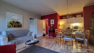 Moderne Wohnung-Hochpaterre-mit Balkon