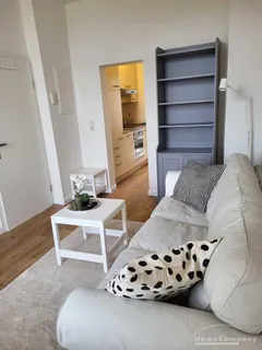 Moderne Wohnung im 1.OG