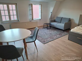 Moderne Dachgeschoßwohnung - Nähe Zentrum