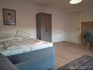 Moderne Dachgeschoßwohnung - Nähe Zentrum