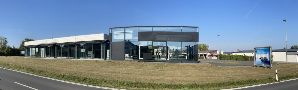 Ehemaliges BMW-Autohaus in Höchstadt
