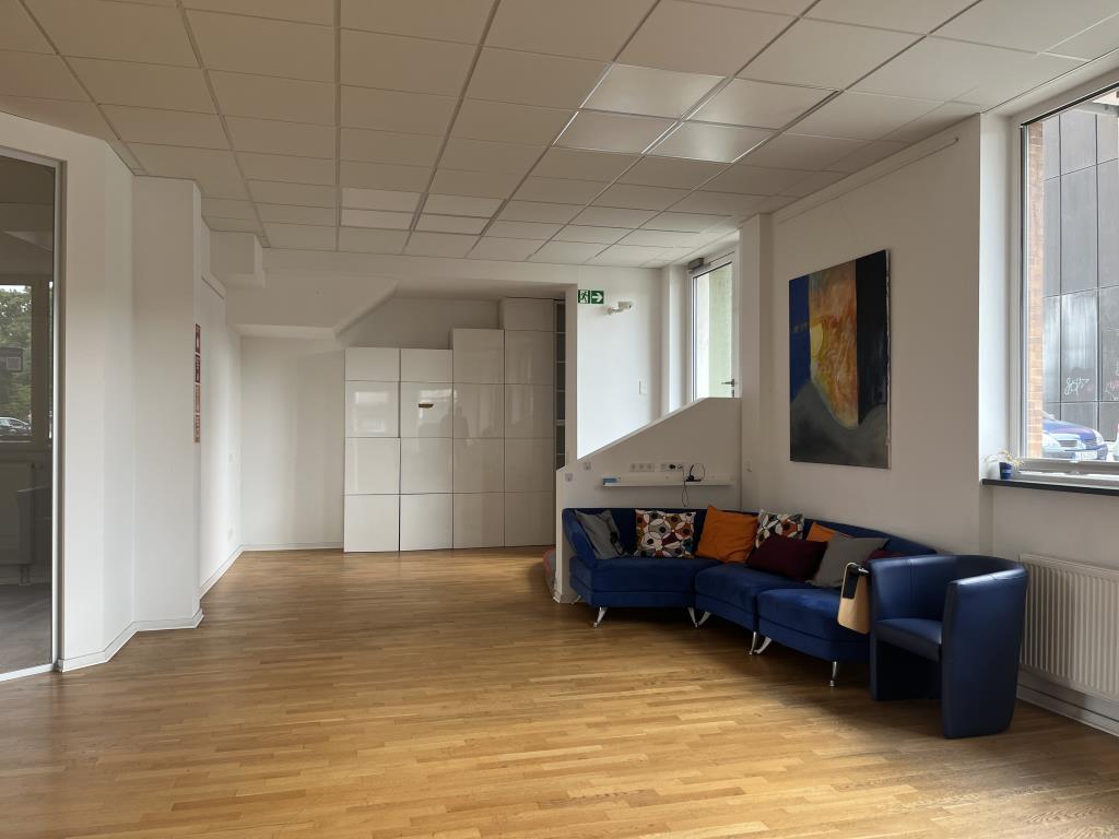 Stylisches Ladenbüro in bester Sichtlage