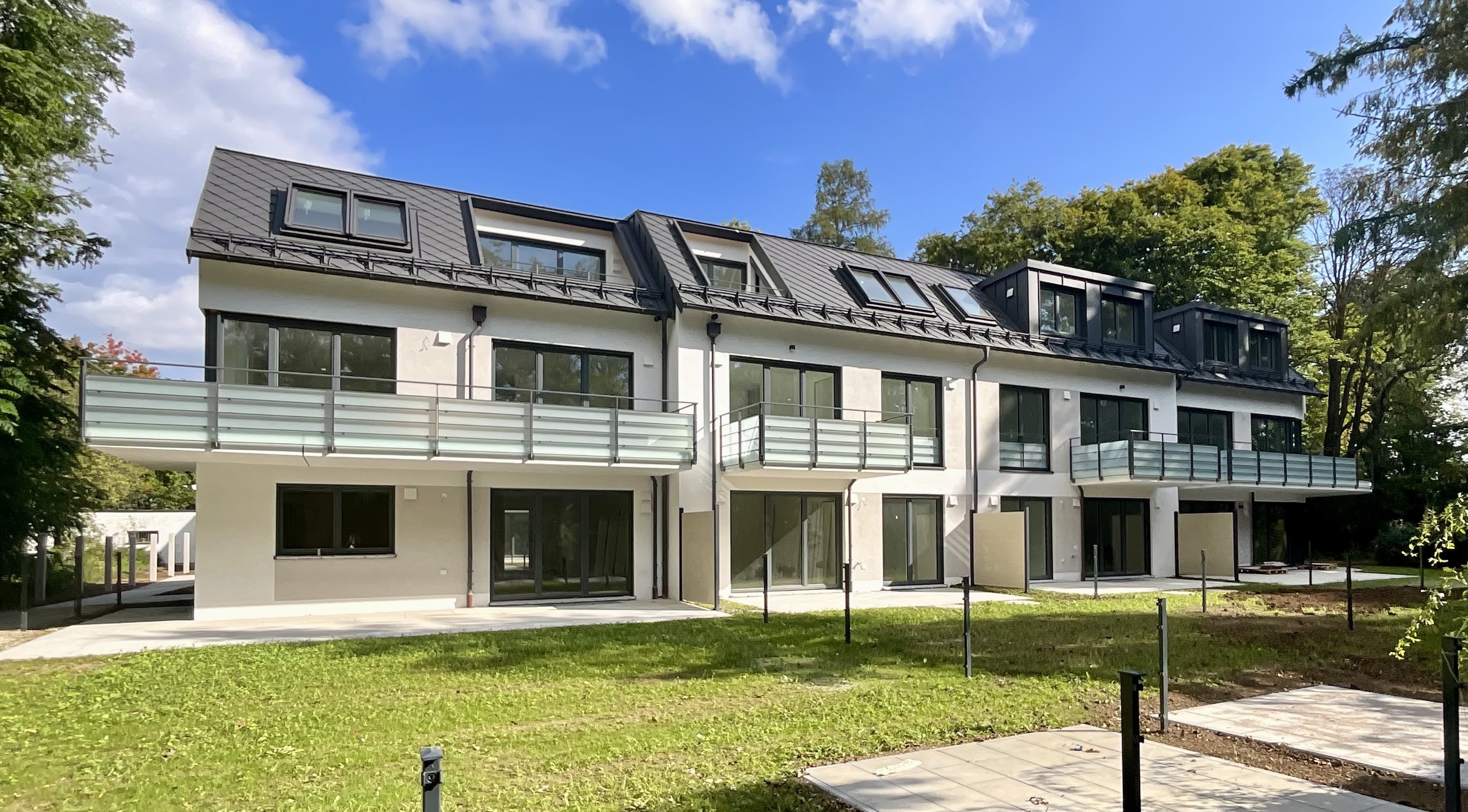 Gartenansicht Rückgebäude
