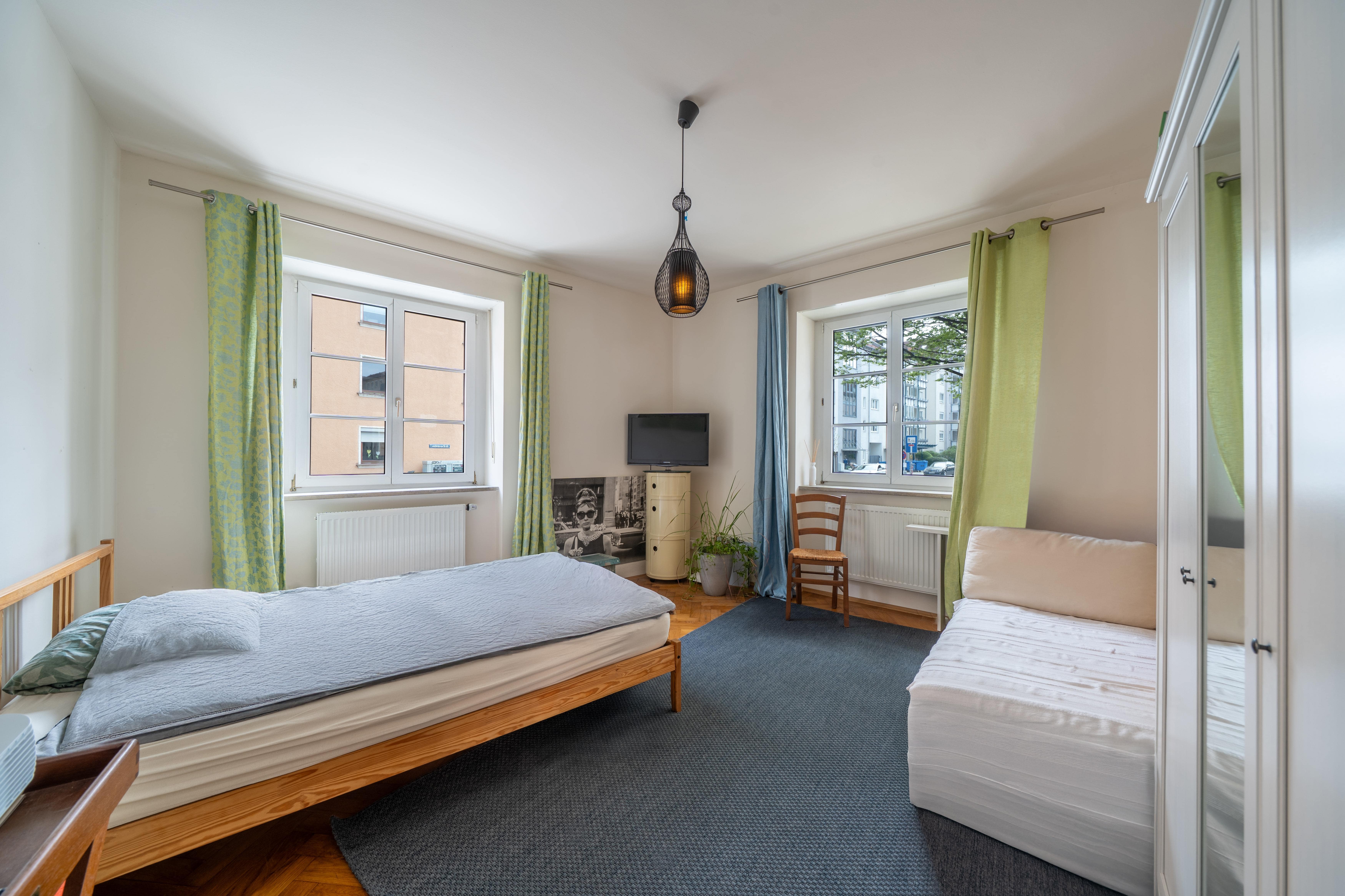 Wohn-/Schlafzimmer