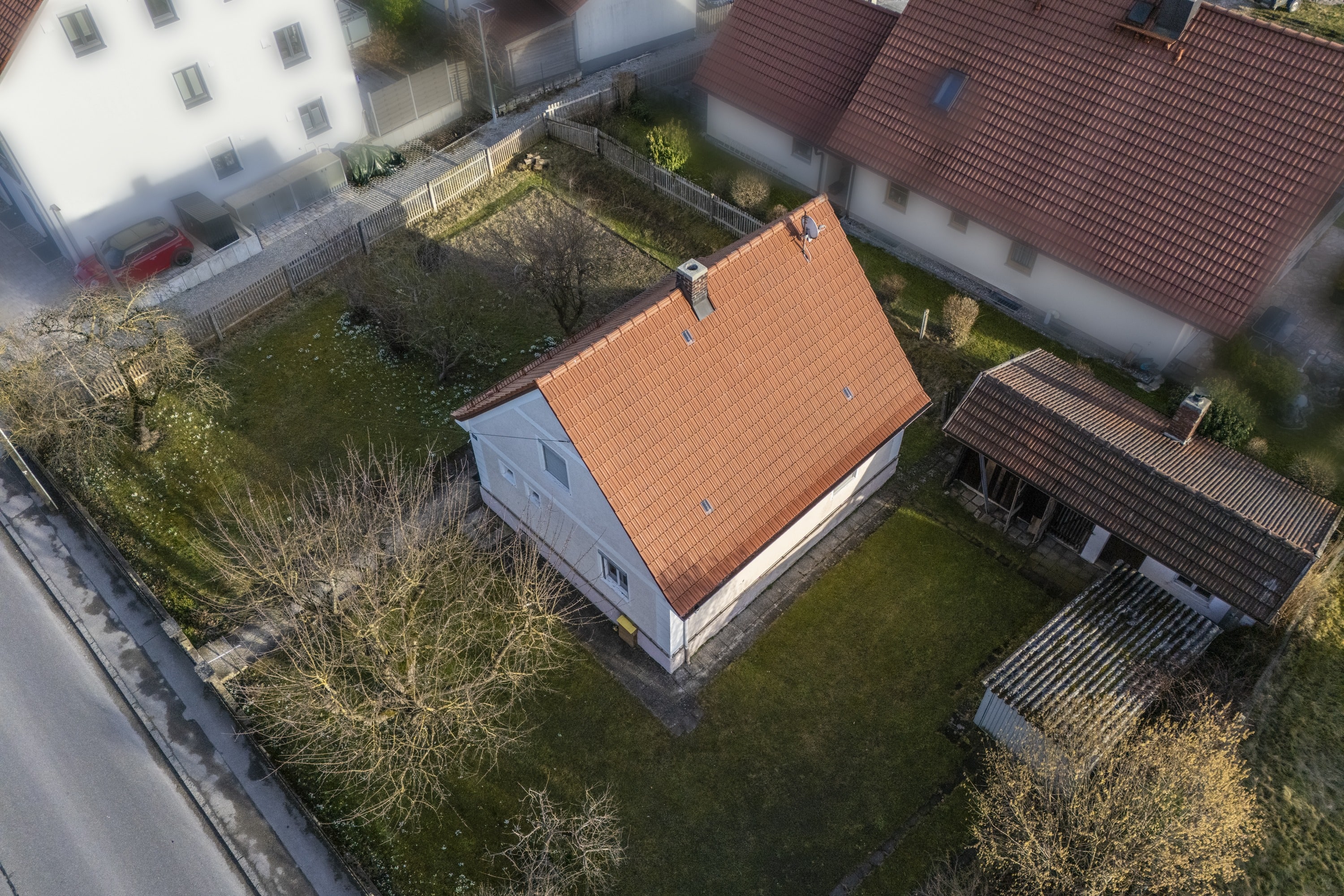 Grundstück mit Altbestand