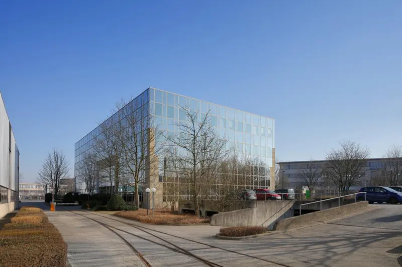 Außenansicht-Tiefgarage#