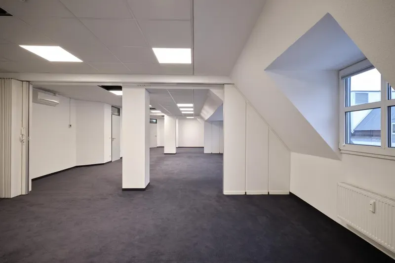 Besprecher - mobile Trennwand