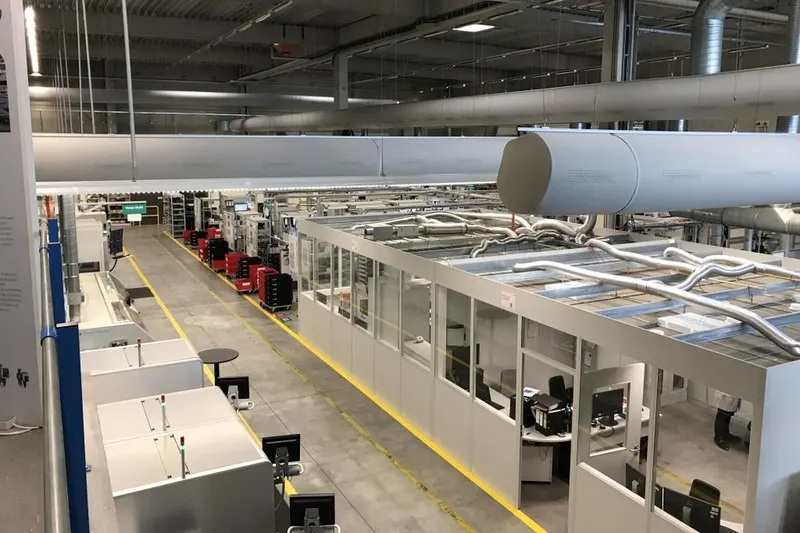 Innenansicht Hallenfläche