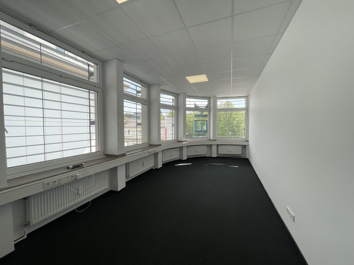 Eckbüro