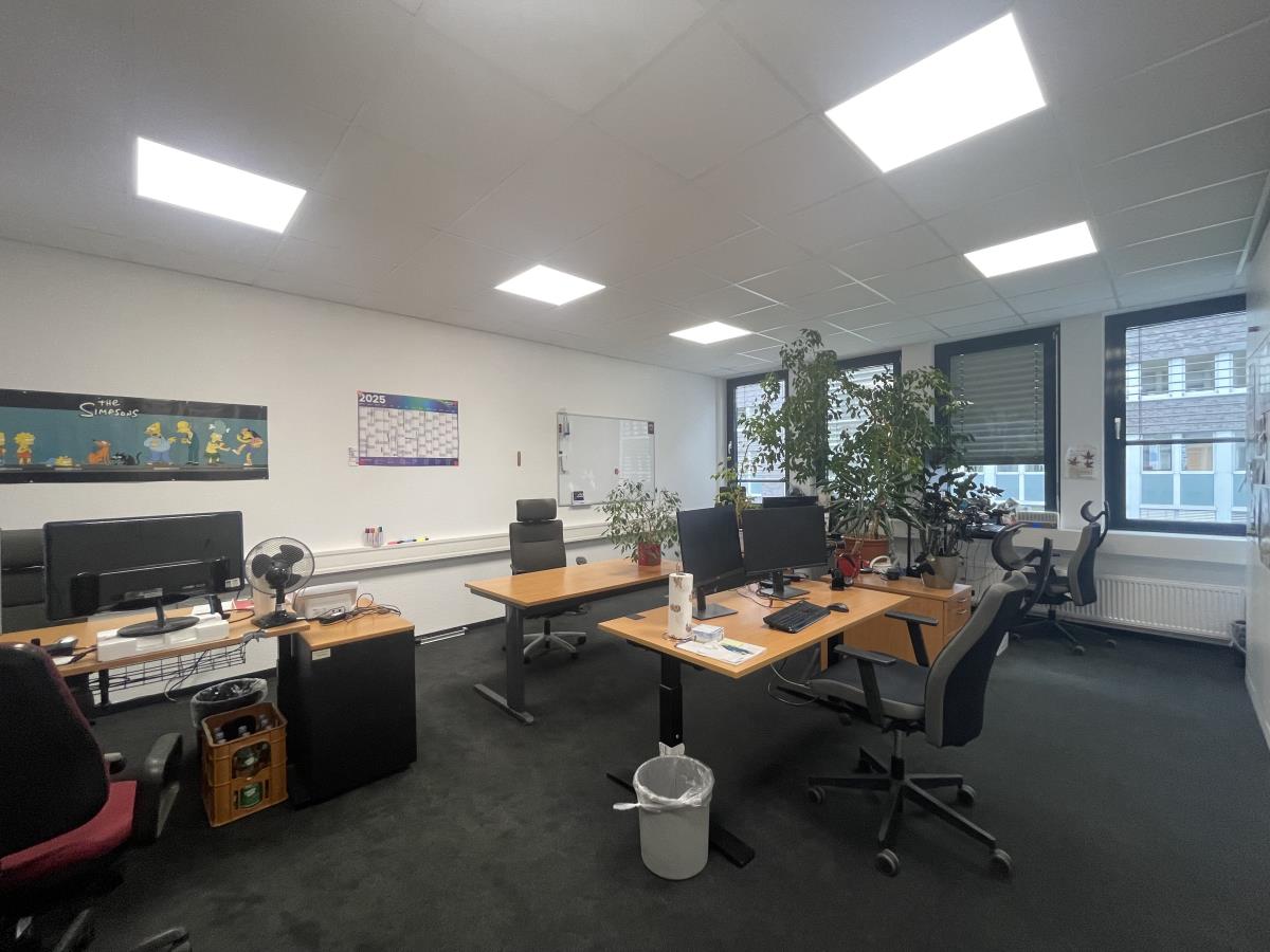 großes Büro