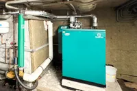 Dachs Blockkraftwerk im Keller