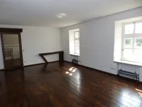 Hauptschlafzimmer Blickrichtung Bad