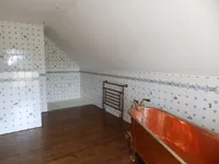 Blickrichtung Dusche und WC