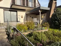 Terrasse im Sonnenschein