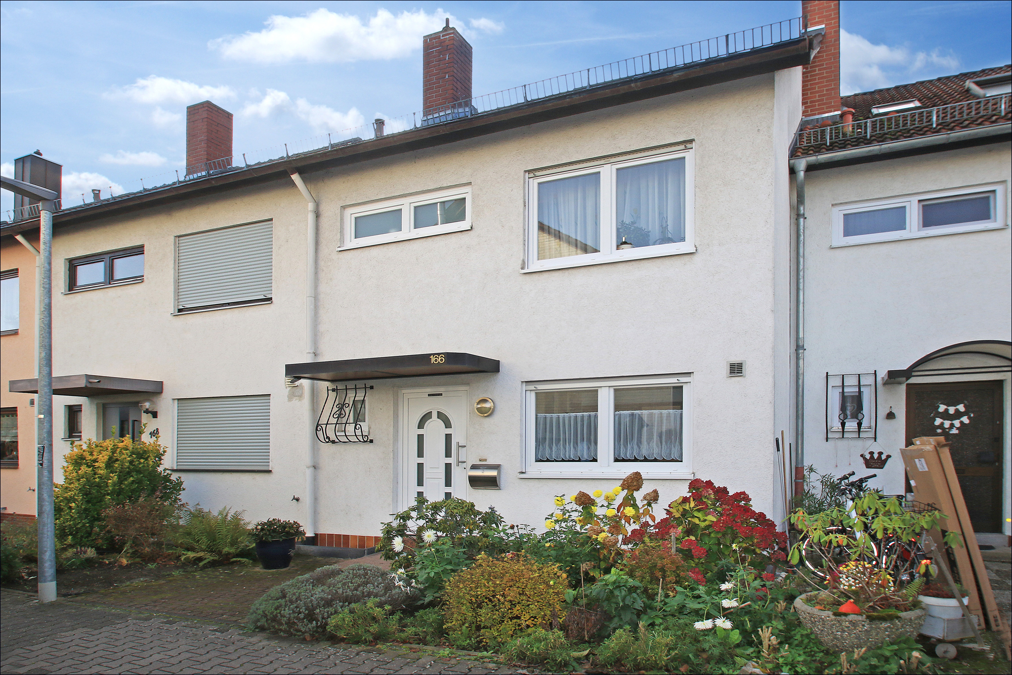 Vorderansicht des Hauses