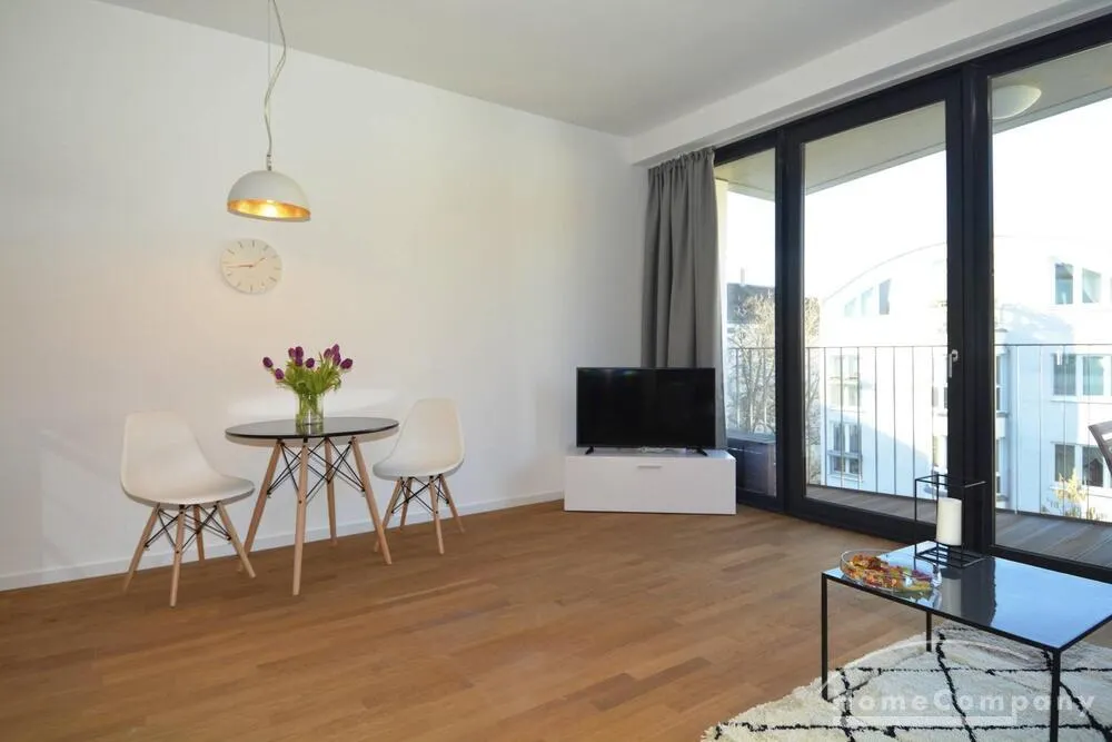 Modern eingerichtete 2-Zimmer-Wohnun in Alt-Treptow, Berlin - Photo 1