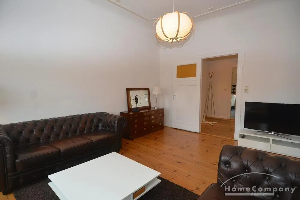 Renovierte 4-Zimmer-Albauwohnung in Schmargendorf, Berlin, möbliert - Photo 2