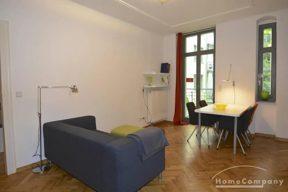 Sonnige, möblierte Zwei-Zi-Wohnung mit Balkon, Berlin Prenzlauer Berg - Photo 2