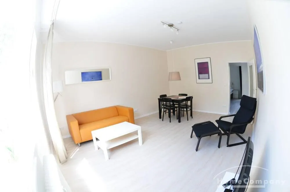 Helle 3-Zimmer-Wohnung mit Balkon in Berlin Wilmersdorf, möbliert - Photo 2