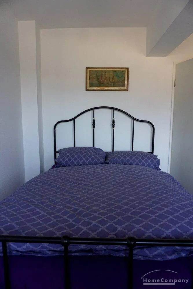 Gemütlich eingerichtete 2-Zimmer-Dachgeschoss Wohnung in Charlottenburg, möbliert - Photo 4