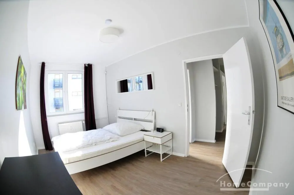 Helle 3-Zimmer-Wohnung mit Balkon in Berlin Wilmersdorf, möbliert - Photo 4