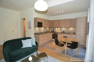 2-Zimmer-Wohnung mit Spreeblick in Tiergarten, Berlin, möbliert