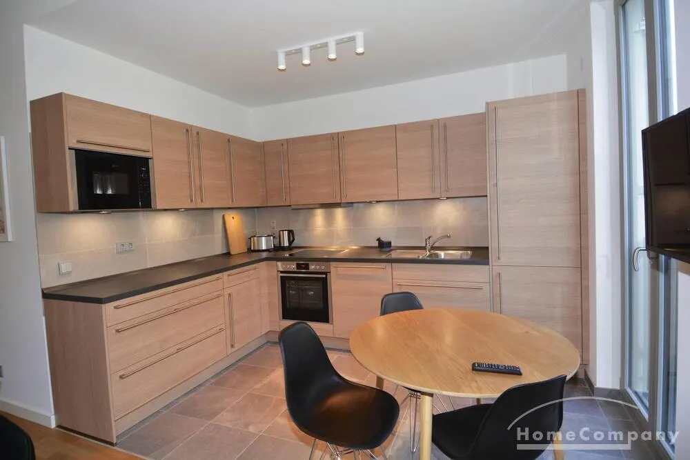 2-Zimmer-Wohnung mit Spreeblick in Tiergarten, Berlin, möbliert - Foto 5