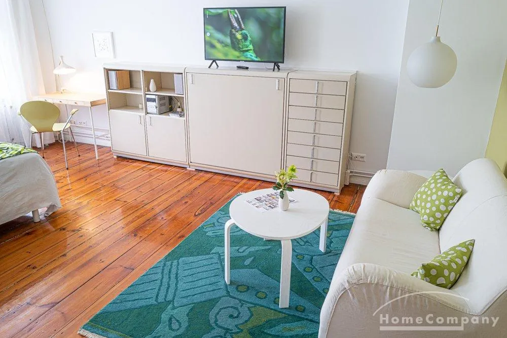 Helle freundliche 1-Zimmer-Wohnung in Berlin Kreuzberg, möbliert - Photo 1