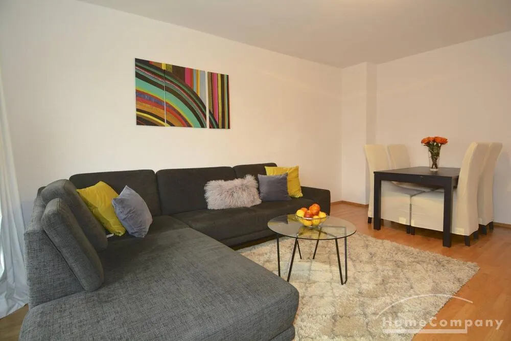 Komplett möblierte 4-Zimmerwohnung in Tiergarten, nahe KaDeWe - Photo 1