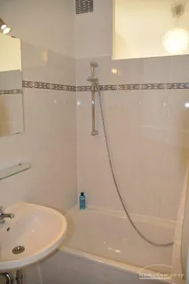 Schöne 1 Zimmer Wohnung mit Balkon in Berlin Wilmersdorf