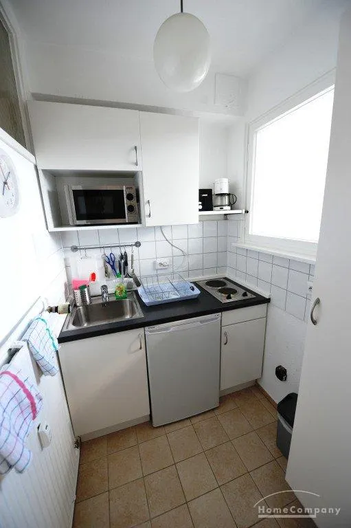 Schicke 1 Zimmer Wohnung in Berlin Wilmersdorf, möbliert - Photo 3
