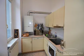 Gemütliche Ein-Zimmer Altbauwohnung mit Balkon in Berlin Mitte, Nähe Oranienburger Tor, möbliert