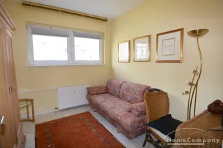 Voll möblierte Drei-Zi-Wohnung mit Balkon, Berlin Schöneberg